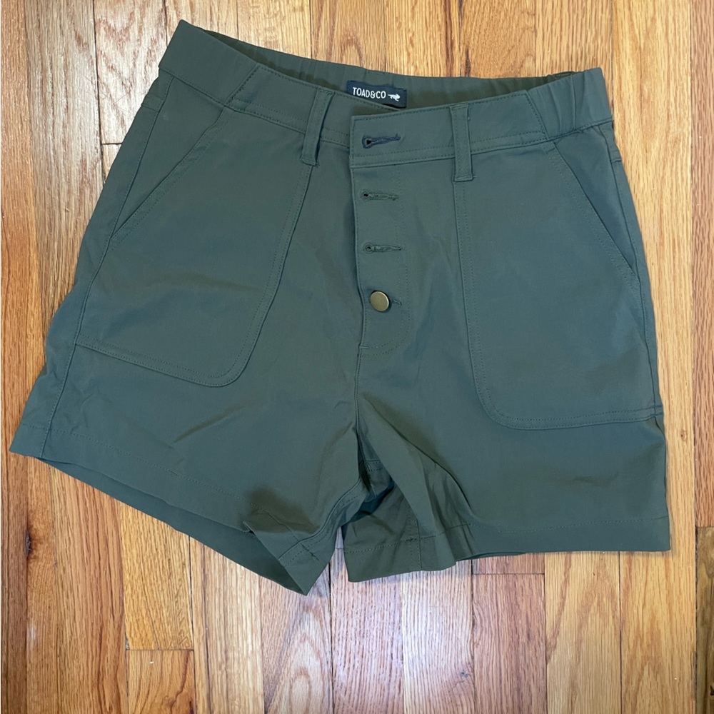 Toad & Co High-wasted Shorts Forest Green - Size 8